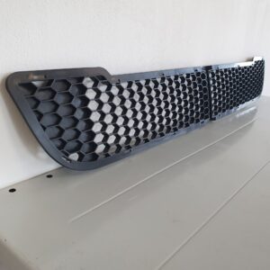 EV80 - Bumper grille